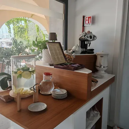 Vitamaris Wellness & *